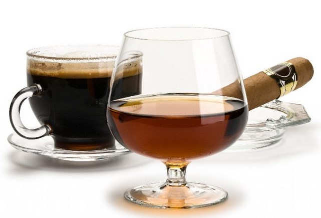 Правило трех «С» (Cafe, Cognac, Cigare) для коньяка